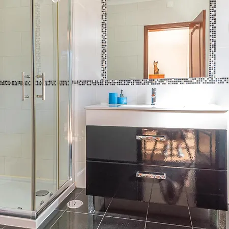 Buganvilia Villa Aroeira (Setubal)