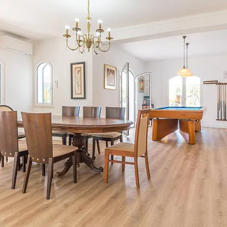 Buganvilia Villa Aroeira (Setubal)