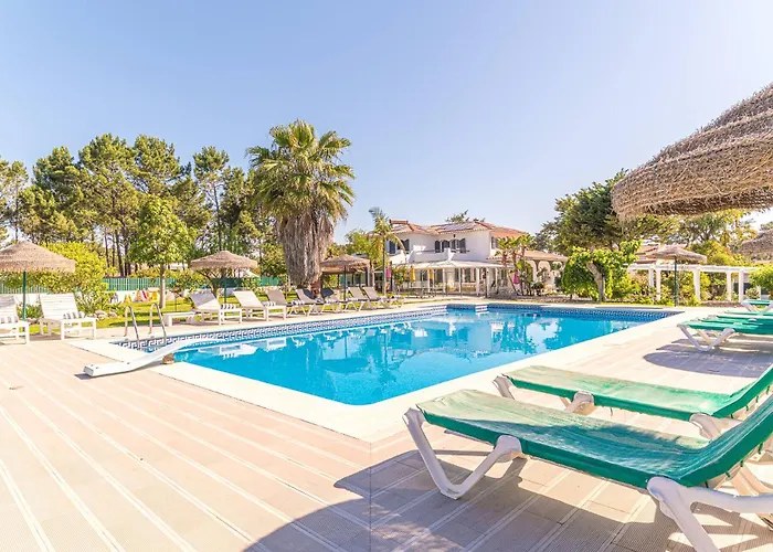 Βίλα Buganvilia Aroeira (Setubal)