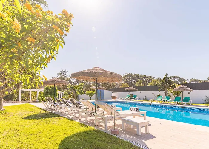 Βίλα Buganvilia Aroeira (Setubal)